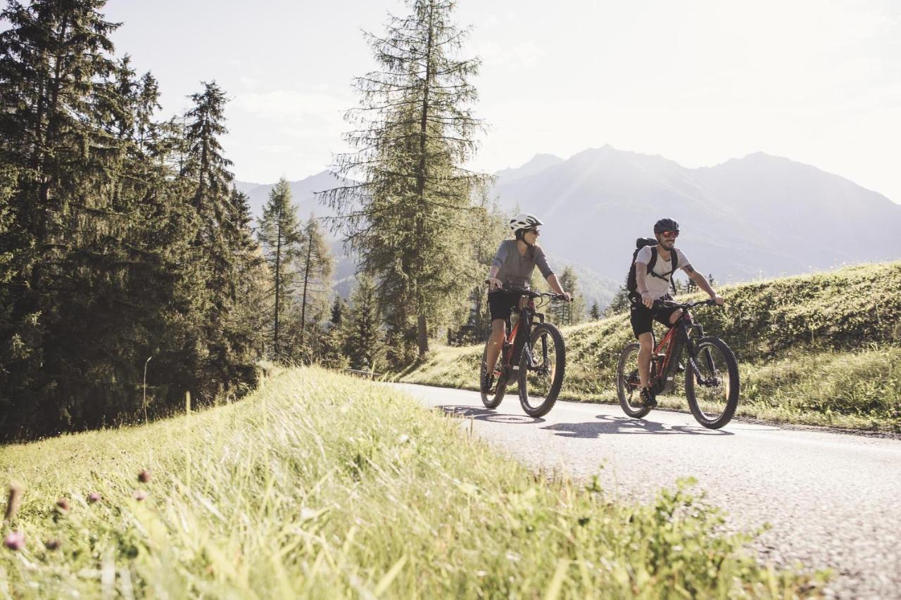 Hotel Johanna Mitten Im Oetztal Umhausen Bagian luar foto