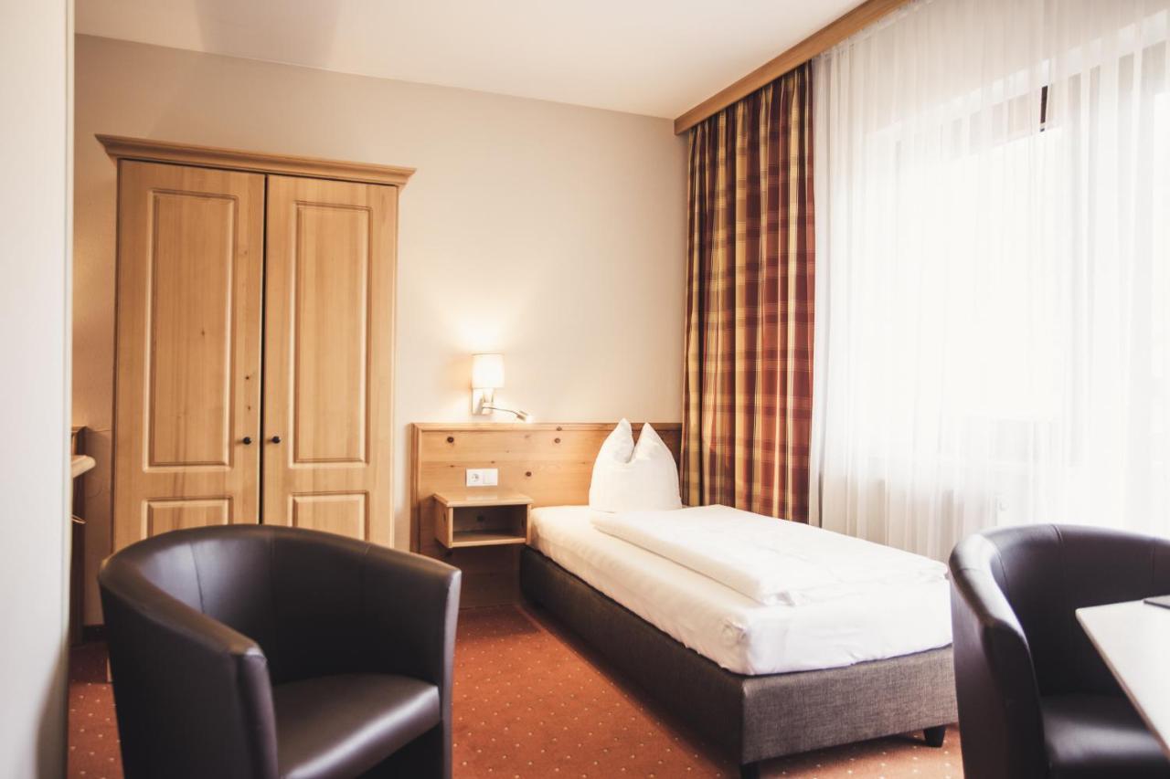 Hotel Johanna Mitten Im Oetztal Umhausen Bagian luar foto